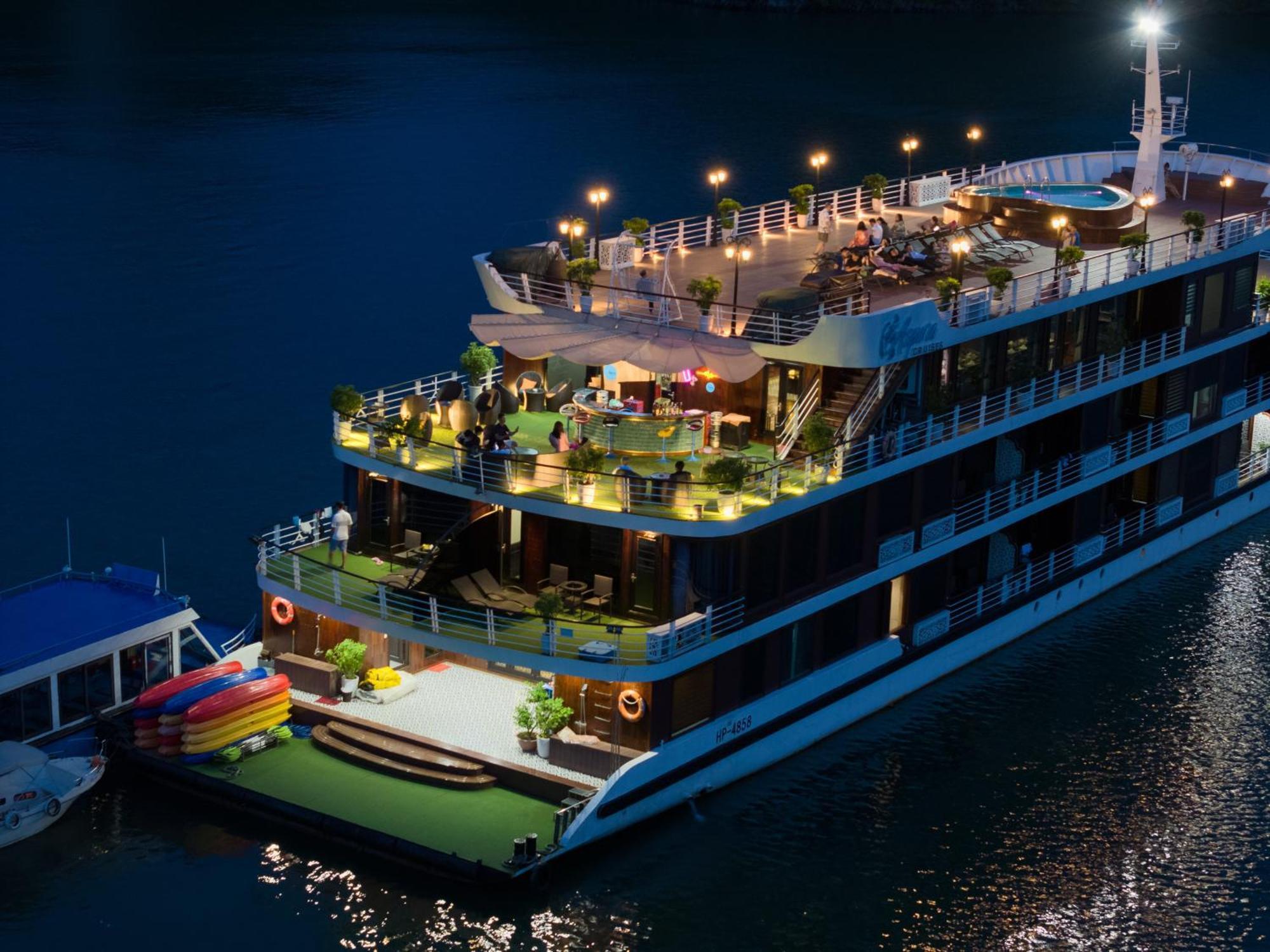 ホテル Aspira Cruise ハロン エクステリア 写真